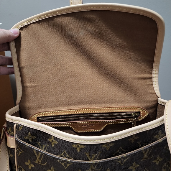 ❌️❌️SOLD❌️❌️ Louis Vuitton Sologne - Picture 15 of 16